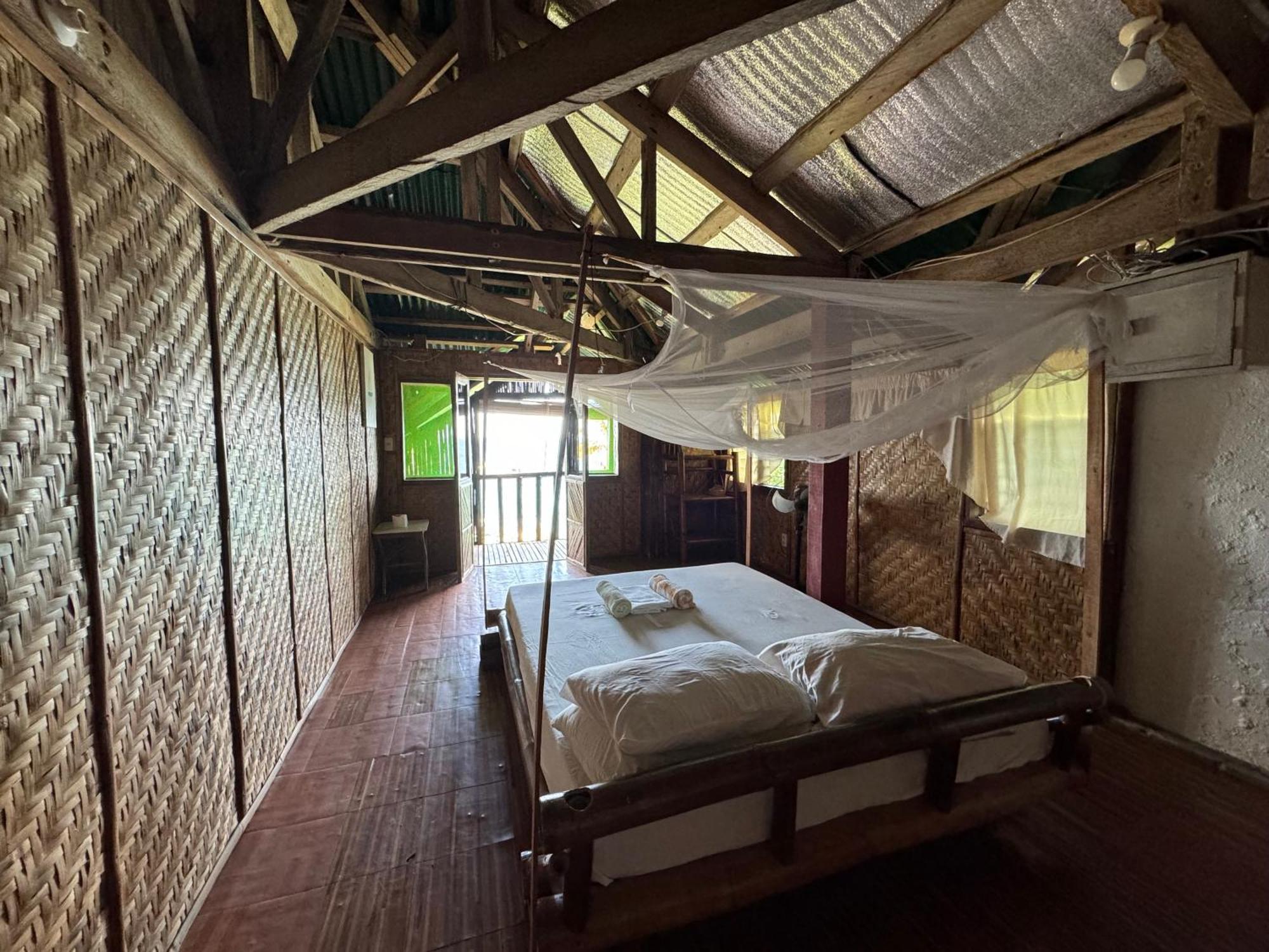Liberty'S Lodge And Diving - Apo Island Dumaguete City Exterior foto