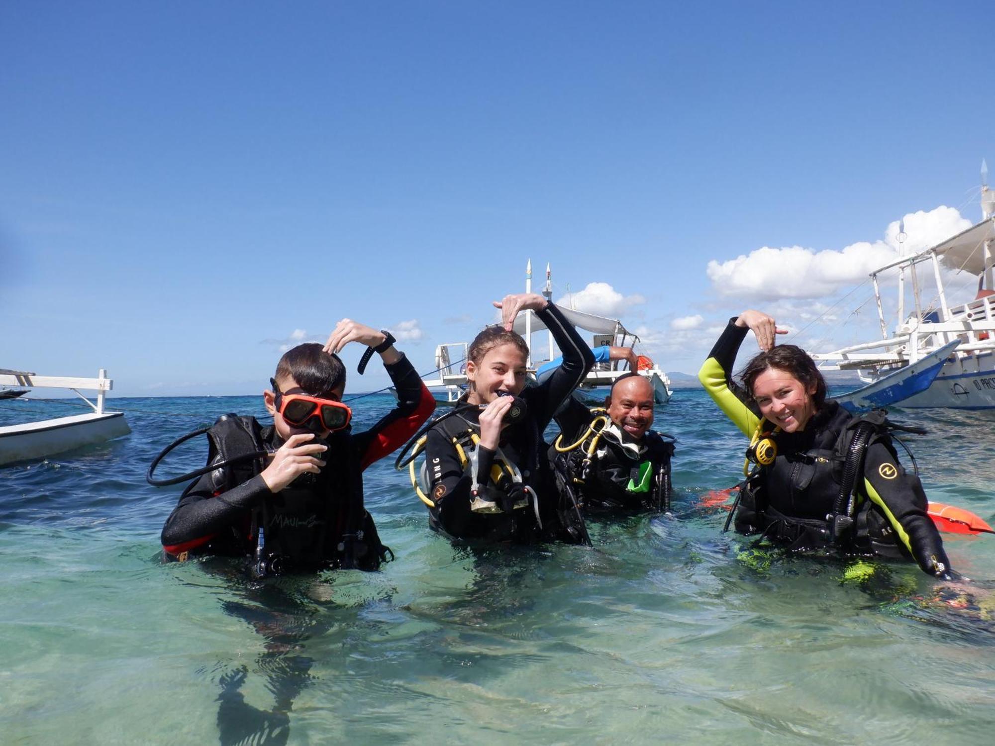 Liberty'S Lodge And Diving - Apo Island Dumaguete City Exterior foto
