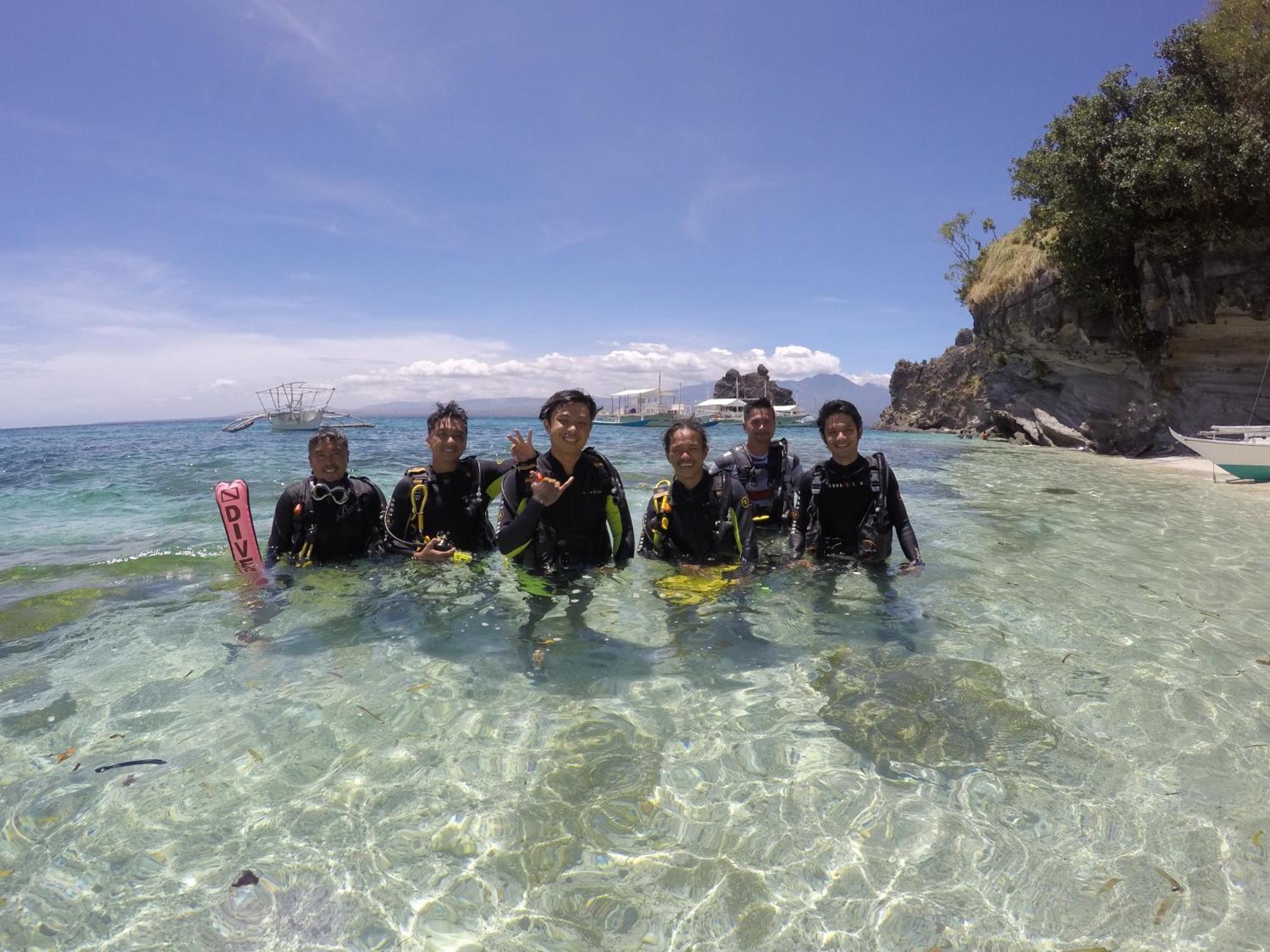 Liberty'S Lodge And Diving - Apo Island Dumaguete City Exterior foto