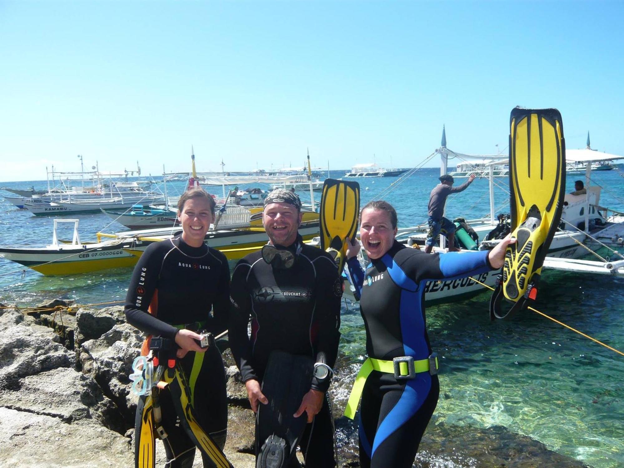 Liberty'S Lodge And Diving - Apo Island Dumaguete City Exterior foto